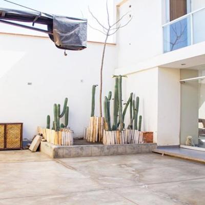 VENTA DE CASA DE 3 PISOS EN PIMENTEL